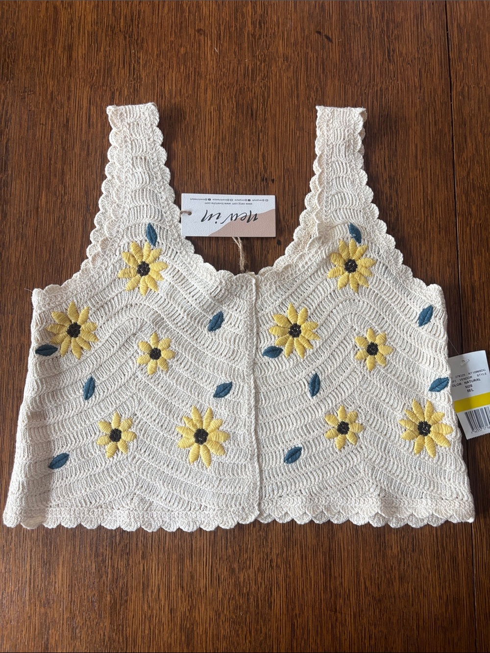 NWT Cream Cropped Crochet Tank with Yellow Daisy Embroidery